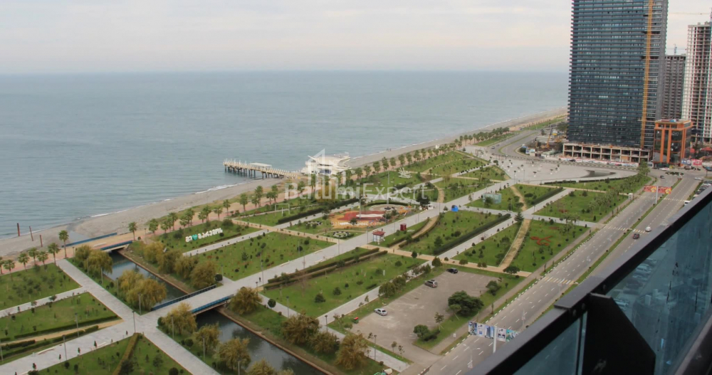 Пәтер 76.07 м² - Лех және Мария Качинский, Batumi, Грузия
