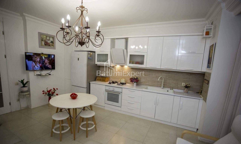 Пәтер 120 м² - Король Парнаваз, Batumi, Грузия