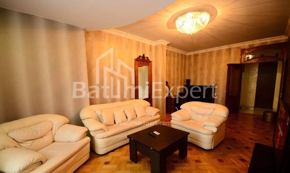 Пәтер 95 м² - Нико Пиросмани, Batumi, Грузия