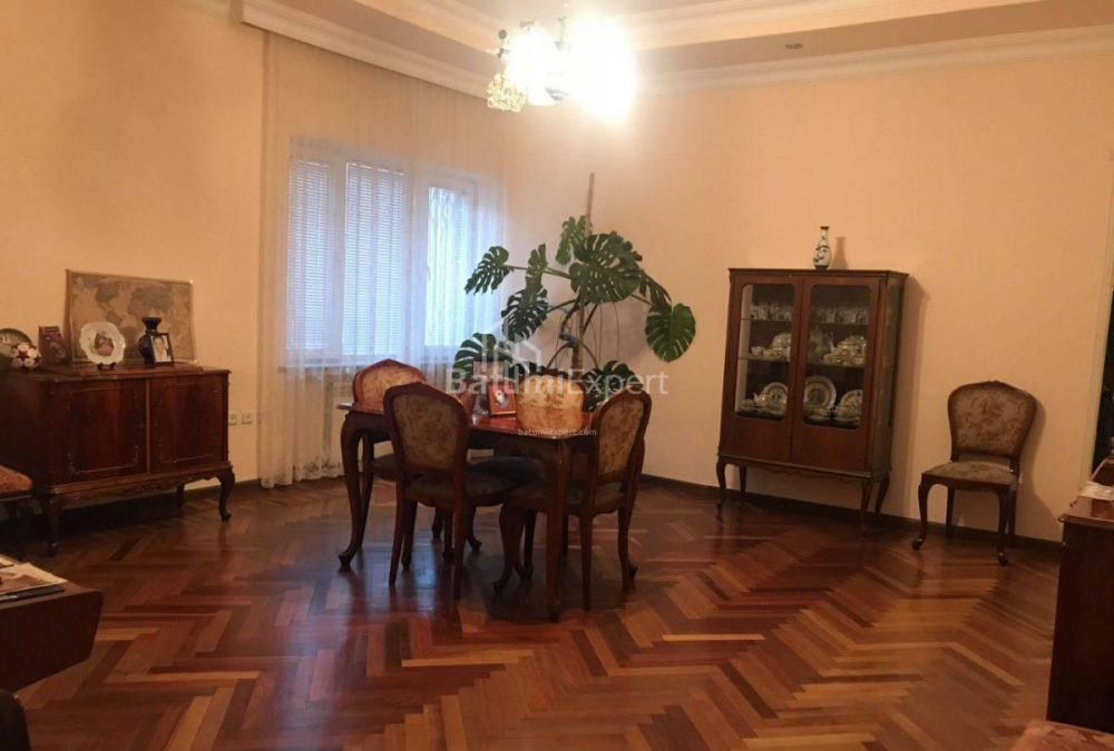 Пәтер 120 м² - Зураба Горгиладзе, Batumi, Грузия
