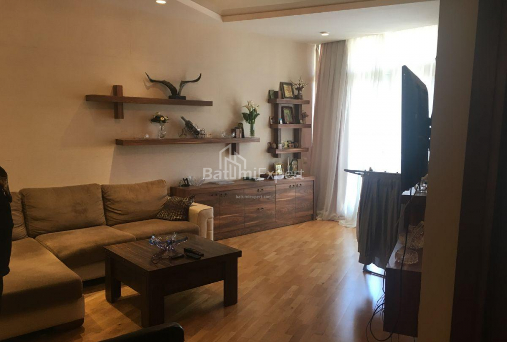 Пәтер 75 м² - Вахтанг Горгасали, Batumi, Грузия