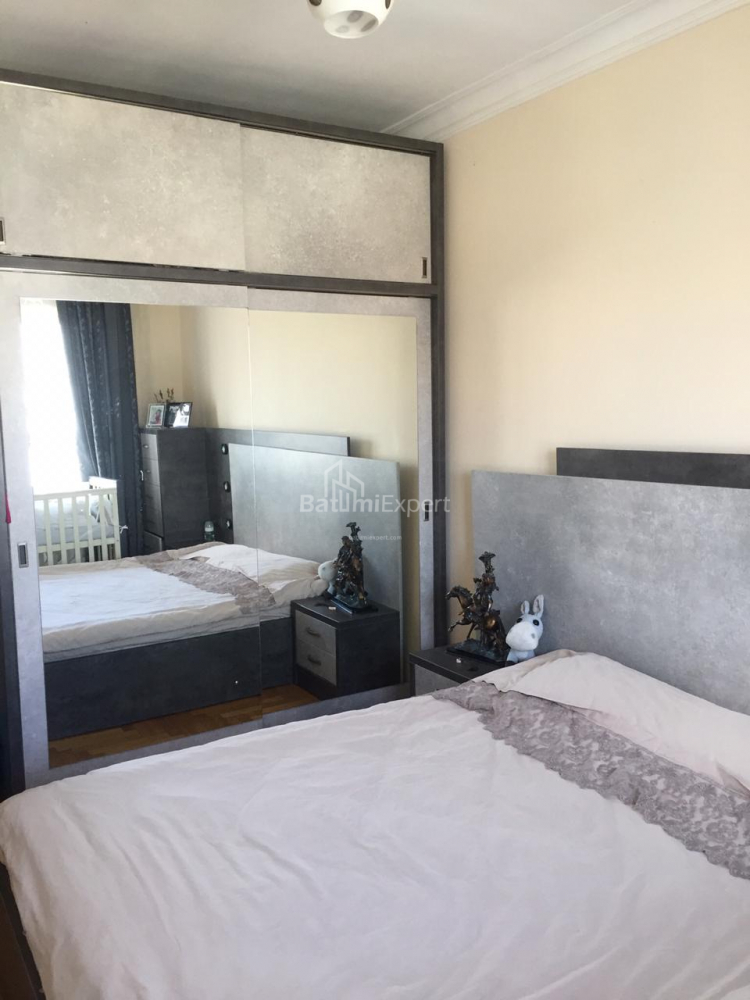 Пәтер 88 м² - Дэвид Агмашенебли, Batumi, Грузия