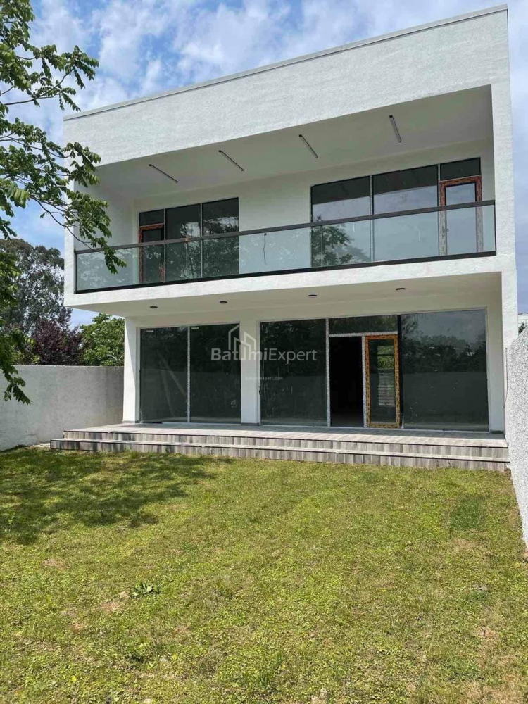 Жеке үй 270 м² - Григола Элиава, Batumi, Грузия