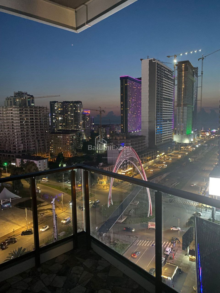 Пәтер 80 м² - Жиули Шартава, Batumi, Грузия