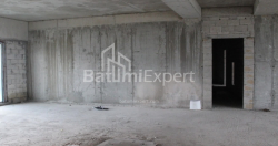 Пәтер 172.82 м² - Лех және Мария Качинский, Batumi, Грузия