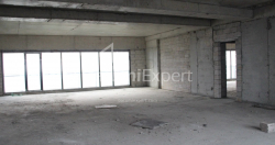 Пәтер 2-комн 173 m² - Лех және Мария Качинский, Batumi
