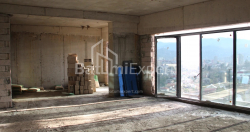 Пәтер 2-комн 89.4 m² - Лех және Мария Качинский, Batumi