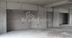 Пәтер 2-комн 173 m² - Лех және Мария Качинский, Batumi