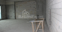 Пәтер 75.89 м² - Лех және Мария Качинский, Batumi, Грузия