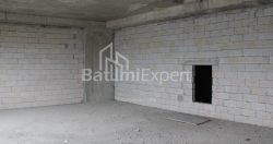 Пәтер 75.89 м² - Лех және Мария Качинский, Batumi, Грузия