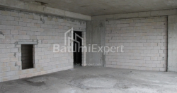 Пәтер 75.89 м² - Лех және Мария Качинский, Batumi, Грузия