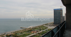 Пәтер 2-комн 76.1 m² - Лех және Мария Качинский, Batumi