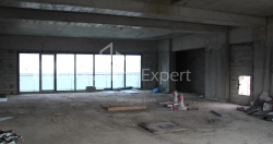 Пәтер 2-комн 173.6 m² - Лех және Мария Качинский, Batumi