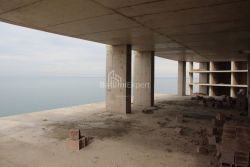 Пәтер 2-комн 125.4 m² - Лех және Мария Качинский, Batumi