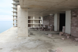 Пәтер 2-комн 125.4 m² - Лех және Мария Качинский, Batumi