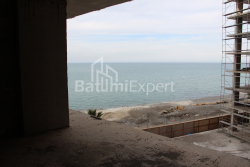 Пәтер 42.75 м² - Лех және Мария Качинский, Batumi, Грузия