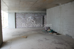 Пәтер 2-комн 63 m² - Лех және Мария Качинский, Batumi
