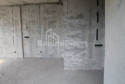 Тұрғызылып жатқан объект 2-комн 74.8 m² - Лех және Мария Качинский, Batumi
