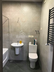Пәтер 84 м² - Дэвид Агмашенебли, Batumi, Грузия