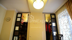 Пәтер 4-комн 93 m² - Вахтанг Горгасали, Batumi
