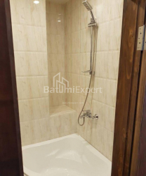 Пәтер 2-комн 45 m² - Зураба Горгиладзе, Batumi