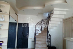Пәтер 4-комн 75 m² - Илья Чавчавадзе, Batumi