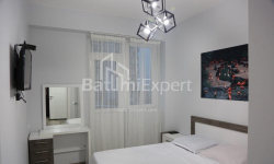 Пәтер 2-комн 47 m² - Зураба Горгиладзе, Batumi