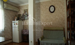 Пәтер 4-комн 90 m² - Юрьевская, Batumi