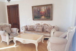 Пәтер 4-комн 250 m² - Юрьевская, Batumi