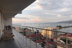 Пәтер 3-комн 160 m² - Юрьевская, Batumi