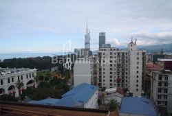 Пәтер 2-комн 121 m² - 26 мамыр, Batumi