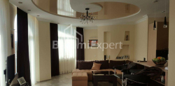 Пәтер 4-комн 133 m² - Илья Чавчавадзе, Batumi