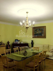 Пәтер 4-комн 135 m² - Юрьевская, Batumi
