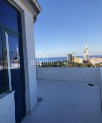 Пәтер 245 м² - Король Парнаваз, Batumi, Грузия