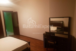 Пәтер 3-комн 100 m² - Юрьевская, Batumi
