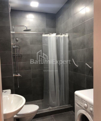 Пәтер 4-комн 73 m² - Зураба Горгиладзе, Batumi