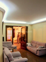 Пәтер 5-комн 140 m² - Король Парнаваз, Batumi