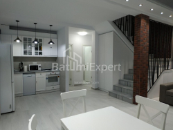 Жеке үй 5-комн 180 m² - Петр Ибери, Gonio