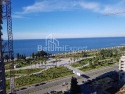 Пәтер 55.7 м² - Лех және Мария Качинский, Batumi, Грузия