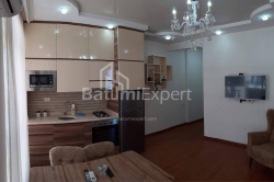 Пәтер 3-комн 55 m² - Лех және Мария Качинский, Batumi