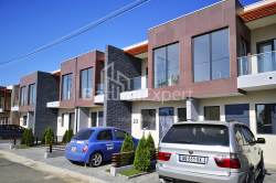 Жеке үй 3-комн 80 m² - әуежай тас жолы, Batumi