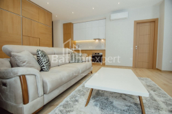 Пәтер 3-комн 84 m² - Батырлар аллеясы, Batumi