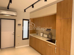 Жеке үй 3-комн 110.7 m² - әуежай тас жолы, Batumi