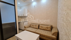 Пәтер 2-комн 35 m² - Батырлар аллеясы, Batumi