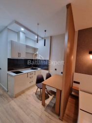 Пәтер 1-комн 30 m² - Батырлар аллеясы, Batumi