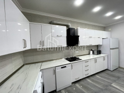 Пәтер 3-комн 110 m² - Михаил Джавахишвили, Batumi