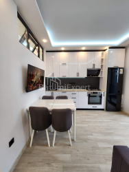 Пәтер 2-комн 40 m² - Нико Пиросмани, Batumi