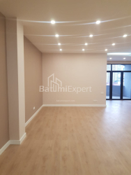 Пәтер 4-комн 100 m² - Зураба Горгиладзе, Batumi