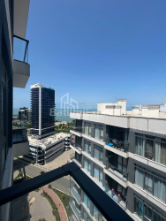 Пәтер 74.8 м² - Лех және Мария Качинский, Batumi, Грузия
