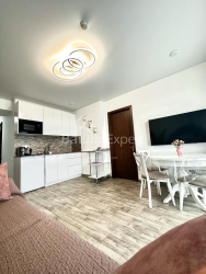 Пәтер 2-комн 50 m² - Лех және Мария Качинский, Batumi